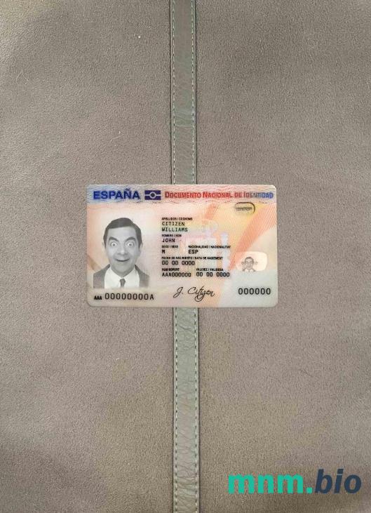 Hiszpania ID fotowygląd skan i fotorealistyczny snapshot, 2 w 1